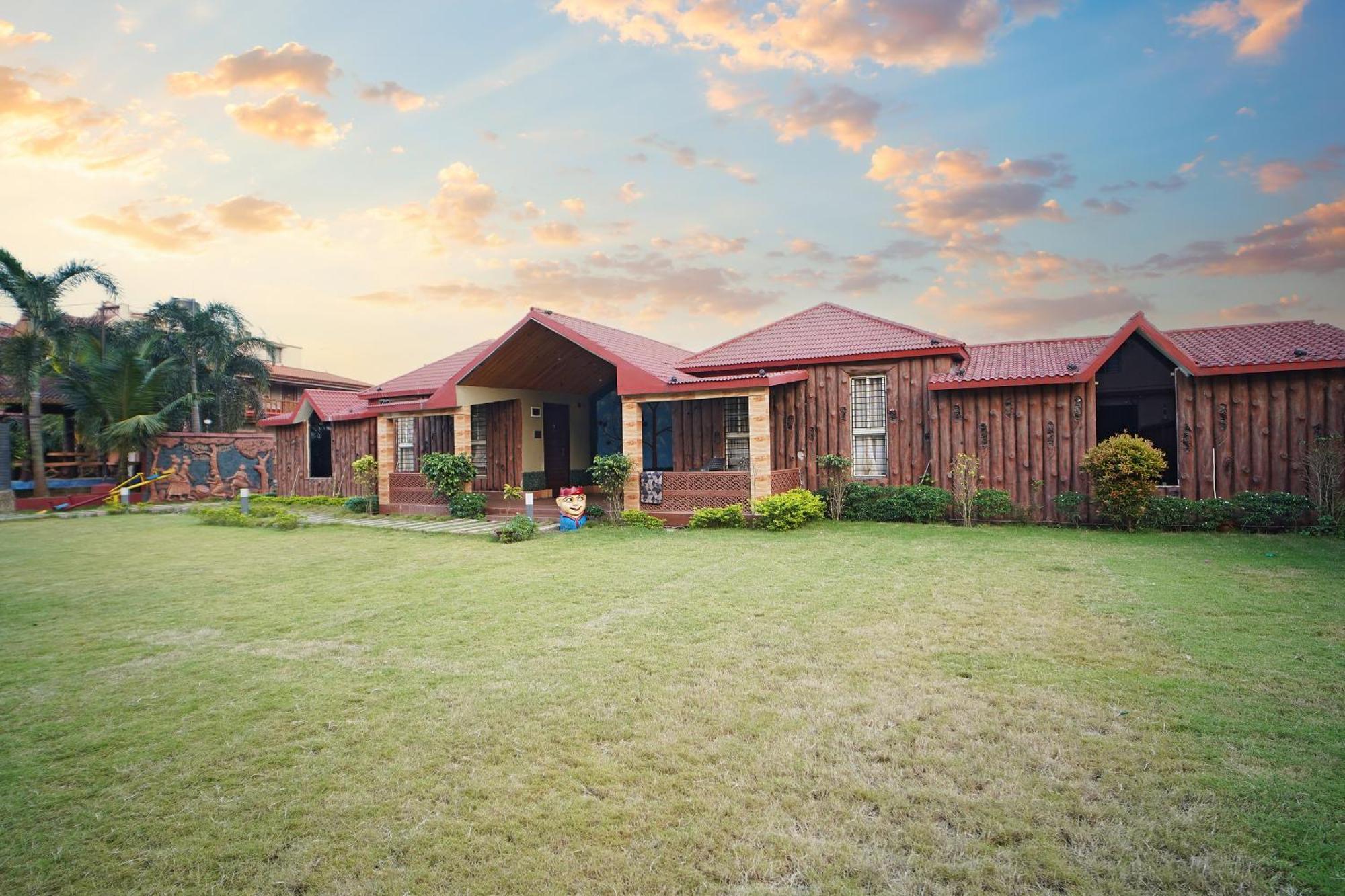 Gharana Resort !! Best Family Resort Near Kolkata With Swimming Pool !! Singur Buitenkant foto