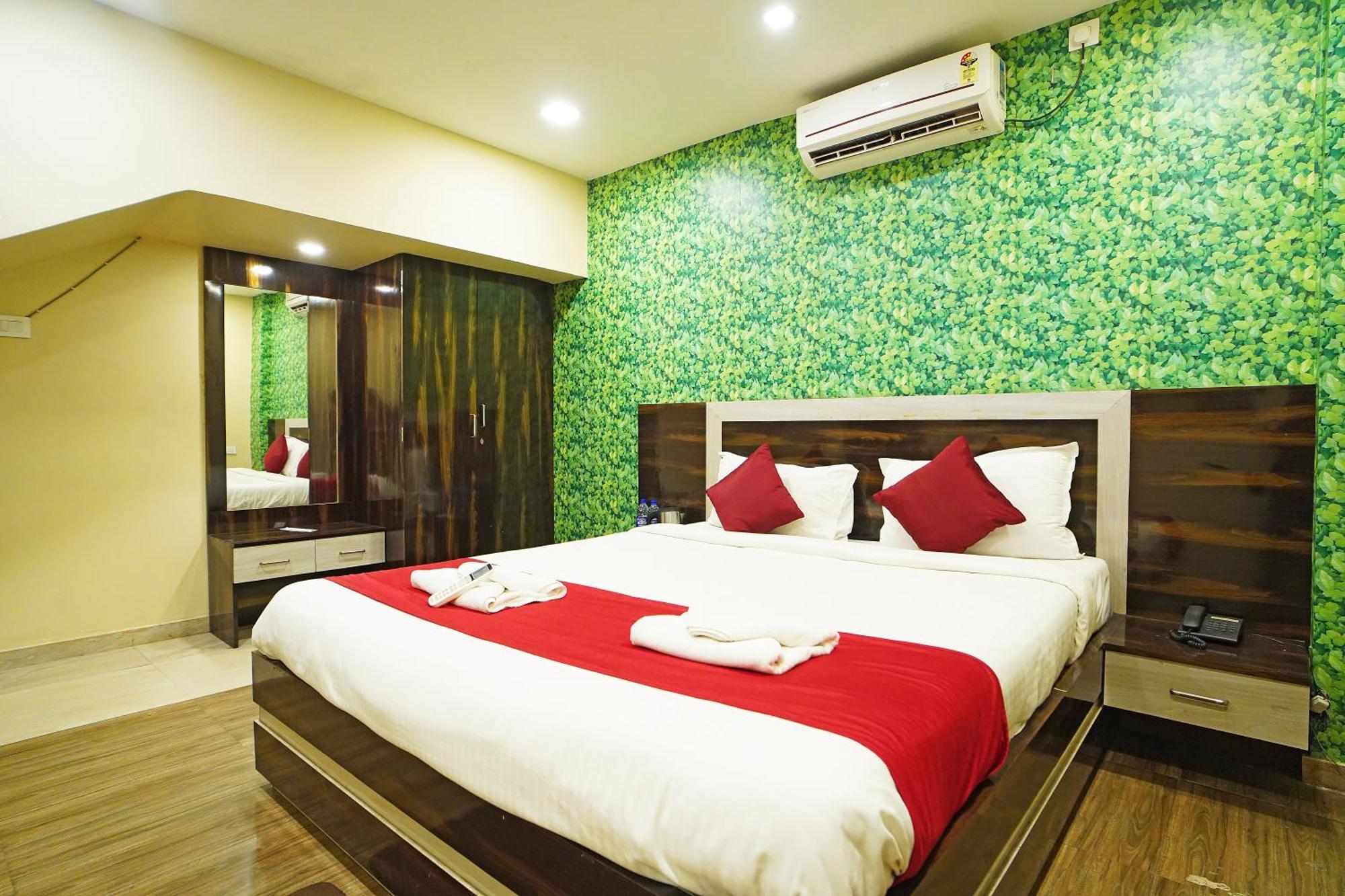 Gharana Resort !! Best Family Resort Near Kolkata With Swimming Pool !! Singur Buitenkant foto