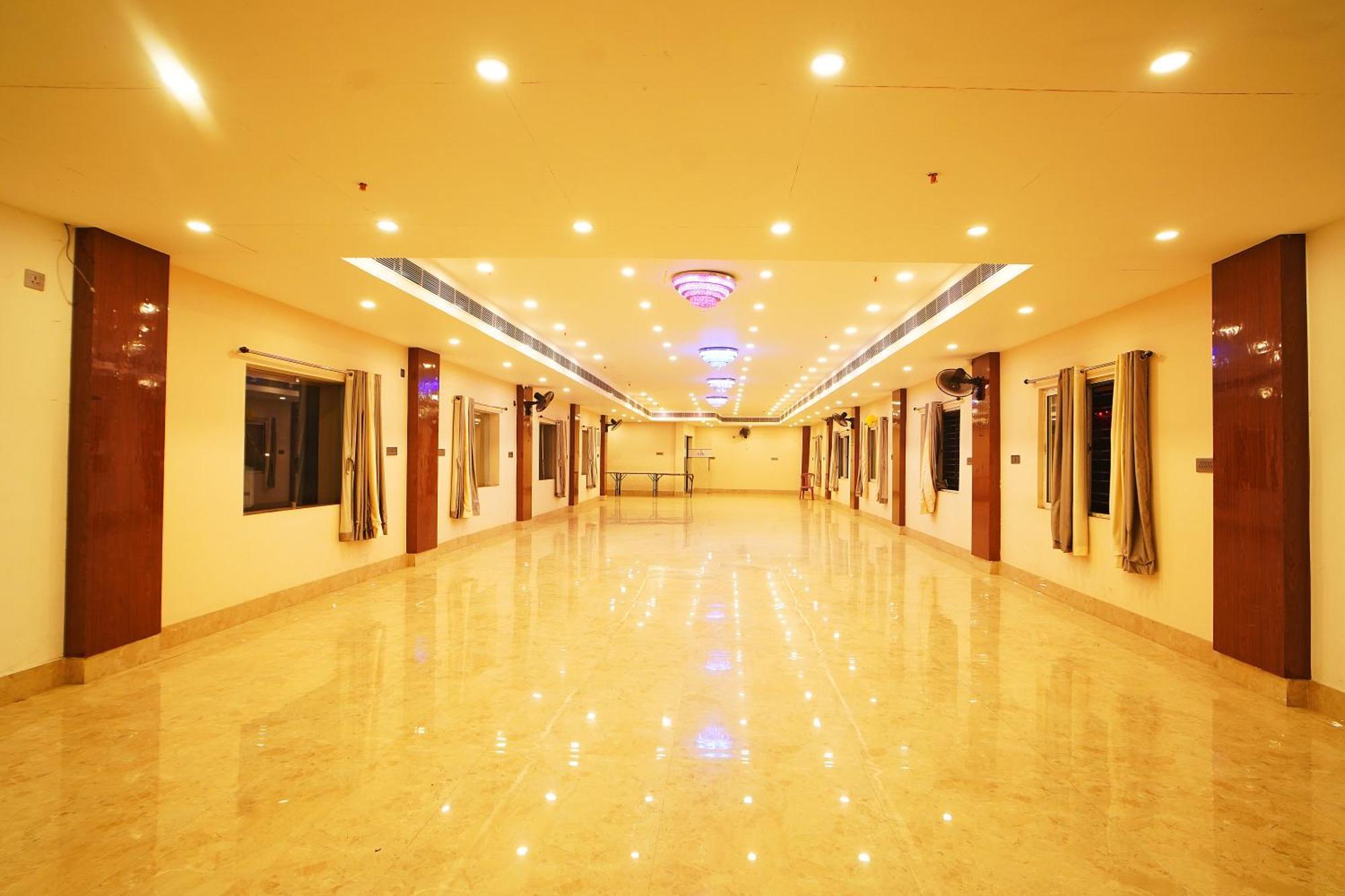 Gharana Resort !! Best Family Resort Near Kolkata With Swimming Pool !! Singur Buitenkant foto