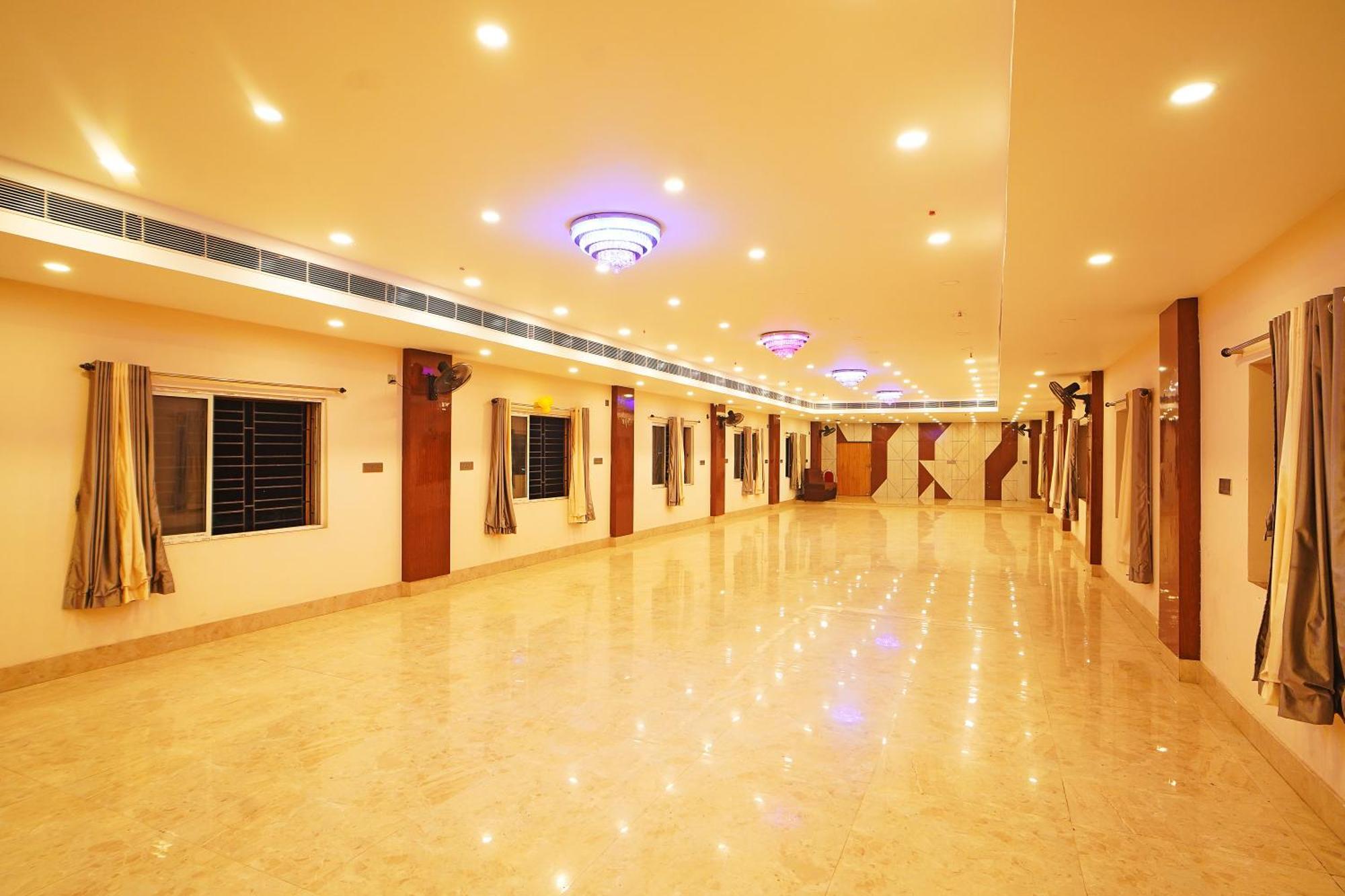 Gharana Resort !! Best Family Resort Near Kolkata With Swimming Pool !! Singur Buitenkant foto